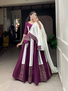 Magenta readymade mirror and shells readymade Lehenga