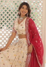 Viscose jacquard lehenga with 2D in cream