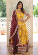 Viscose jacquard lehenga with 2D in yellow
