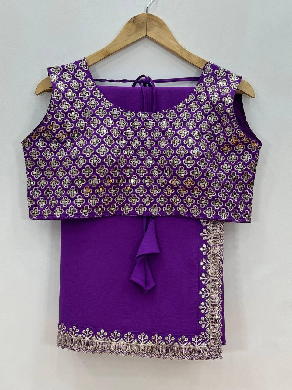 Malaika Arora inspired purple saree with stitched blouse (size 12 & 16)