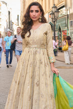 Ivory silk anarkali with green bandhani print dupatta