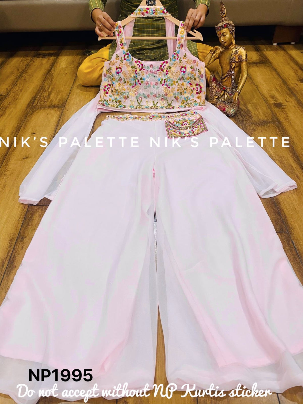 Niks collection - baby pink palazzo and crop top