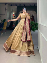 Gold jacquard silk Lehenga (chiku)