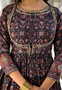 Dola silk readymade - black