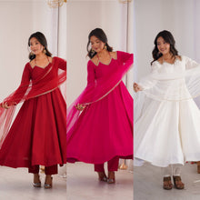 Roman silk chanderi anarkali in off white