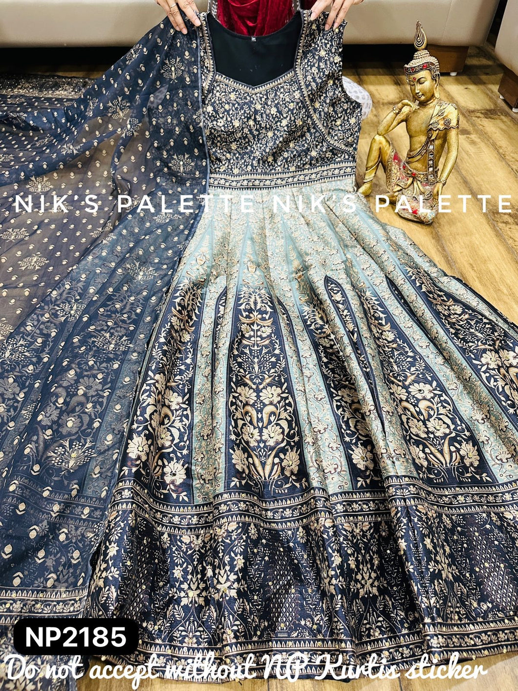 Niks - grey and blue silk gown