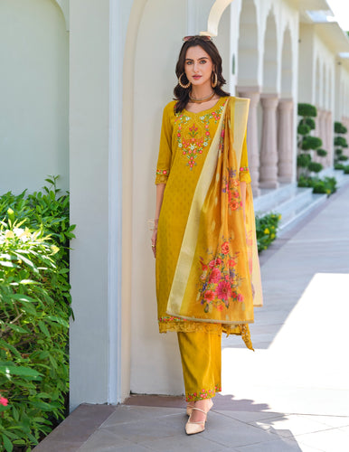 Rubab - jacquard silk salwaar kameez