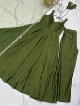Roman chanderi silk anarkali set in Mehendi green (sleeves available)