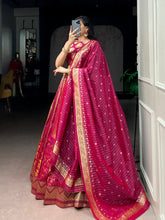 Pink banarasi silk lehenga (skirt stitched)