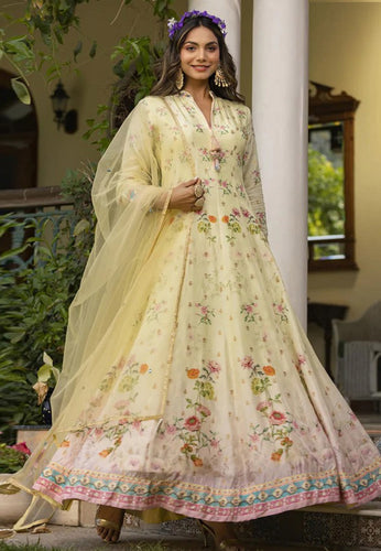 Dola silk jacquard pastel yellow and peach shaded gown