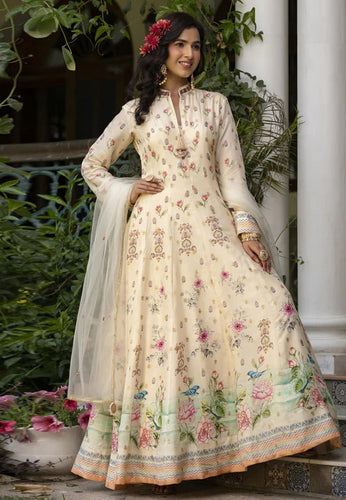 Dola silk jacquard pastel cream gown