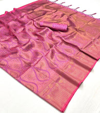 Pink savoy two toned silk saree