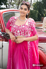 Boutique collection - eyes on me cape set