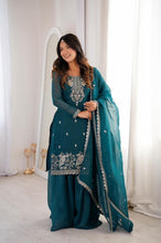 Crunchy silk teal palazzo set