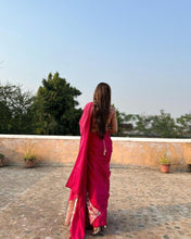 Hot pink floral and flared readymade saree (readymade blouse)