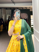 Flourish in yellow florals - readymade