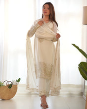 Chinon silk straight fit salwaar kameez in white