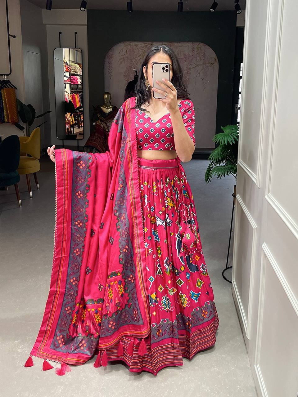 Lehenga in clearance