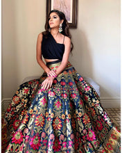 Indo western: Black sweetheart banarasi Lehenga (Waist 40 inches)
