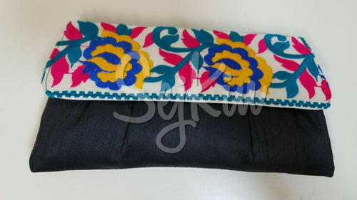 Black floral embroidery clutch