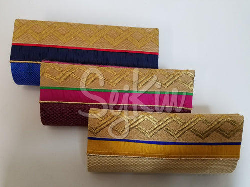 Cute jute clutches