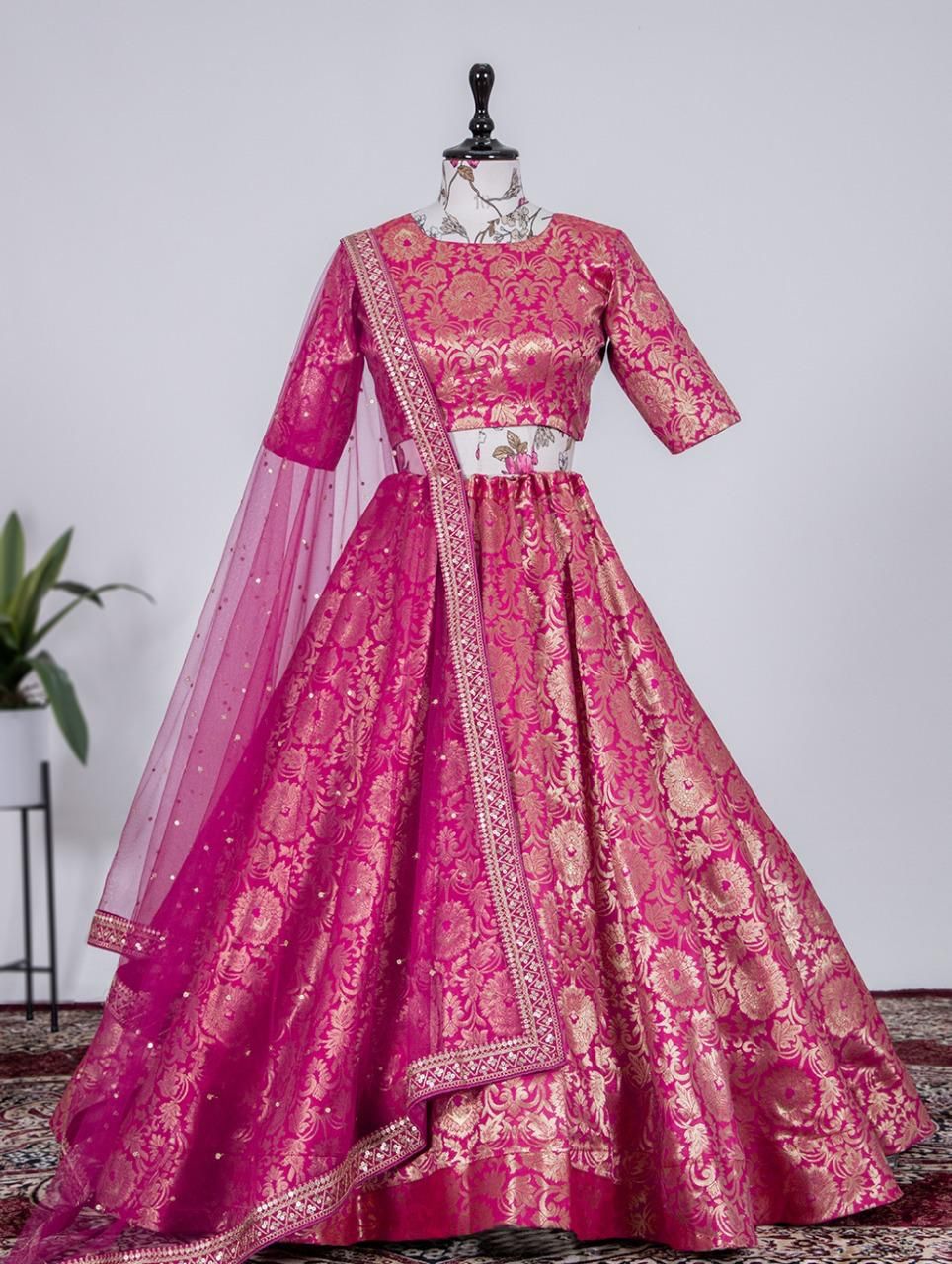 Jacquard silk Lehenga in pink