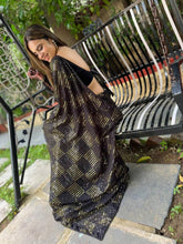 Black dinner party sequinned saree