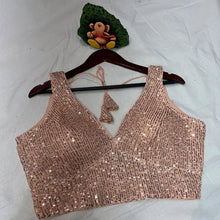 Sequinned new style blouses