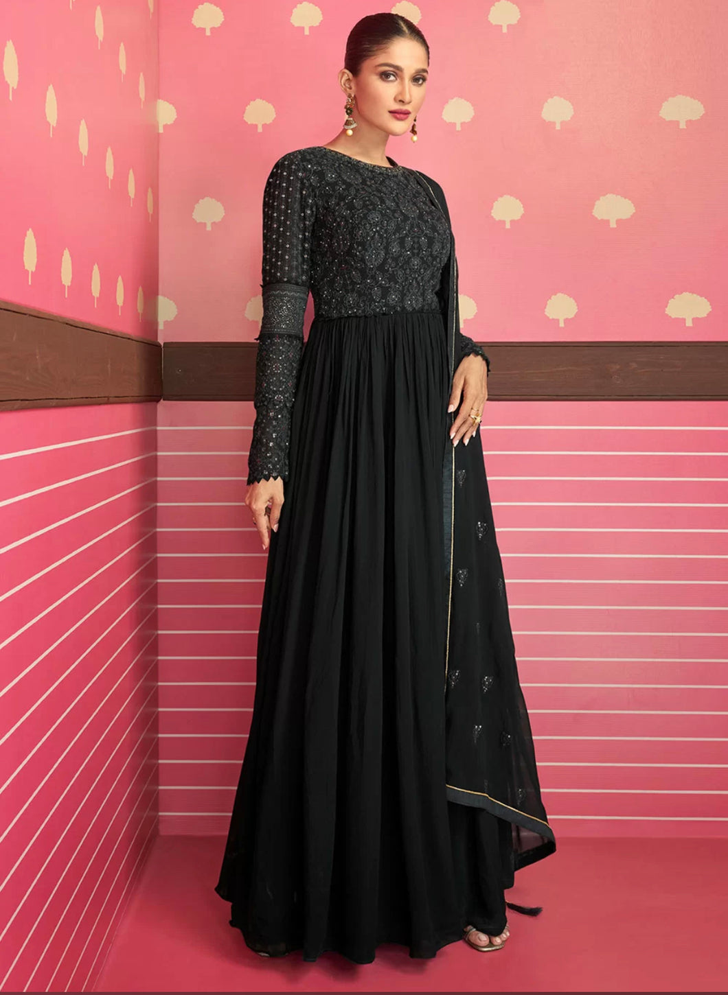 Janisha - Black Georgette embroidered palazzos