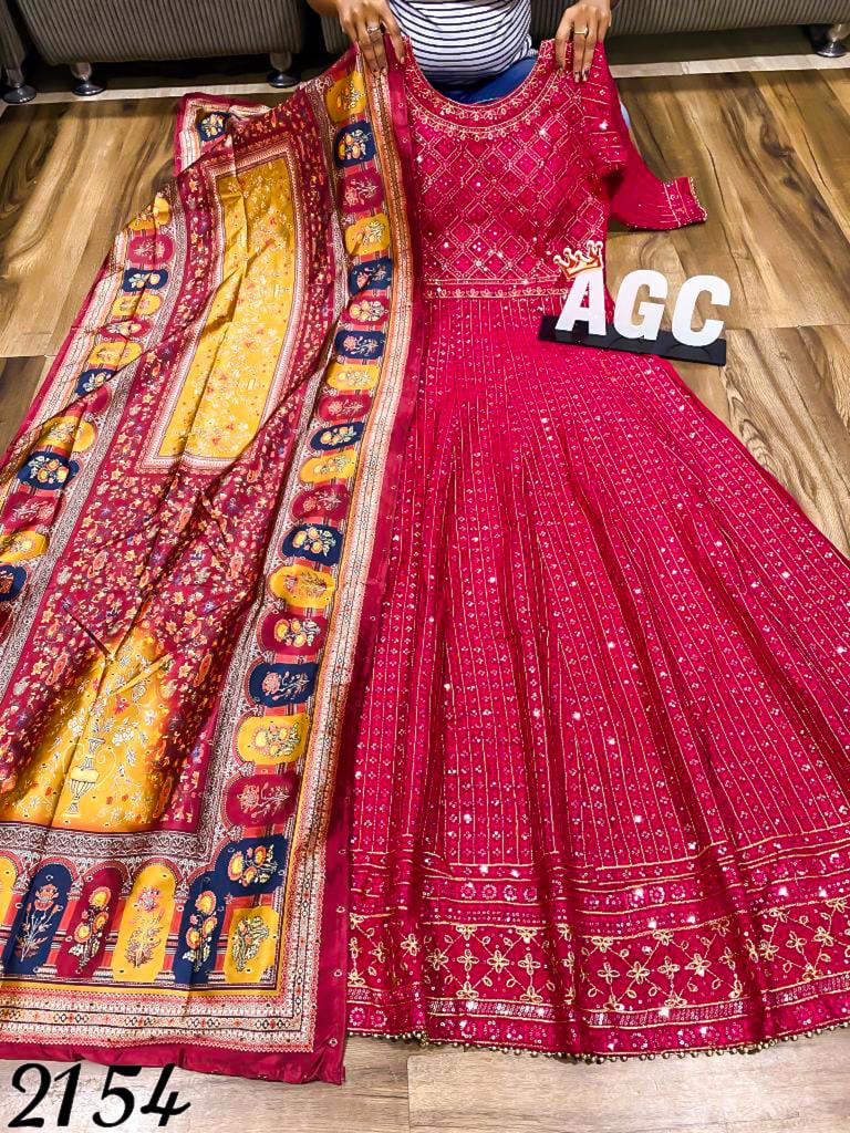 AGC collection: sequinned anarkali
