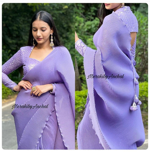 Crush pleated saree with ready blouse
