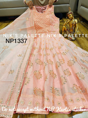 Niks collection: peach chanderi anarkali