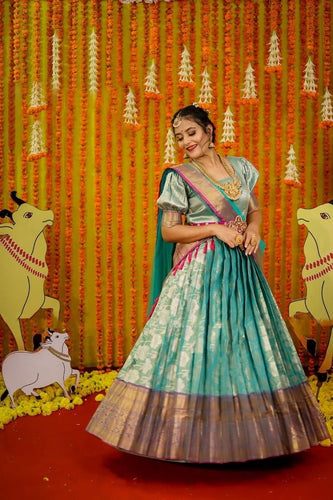 Manikarnika pattu dress